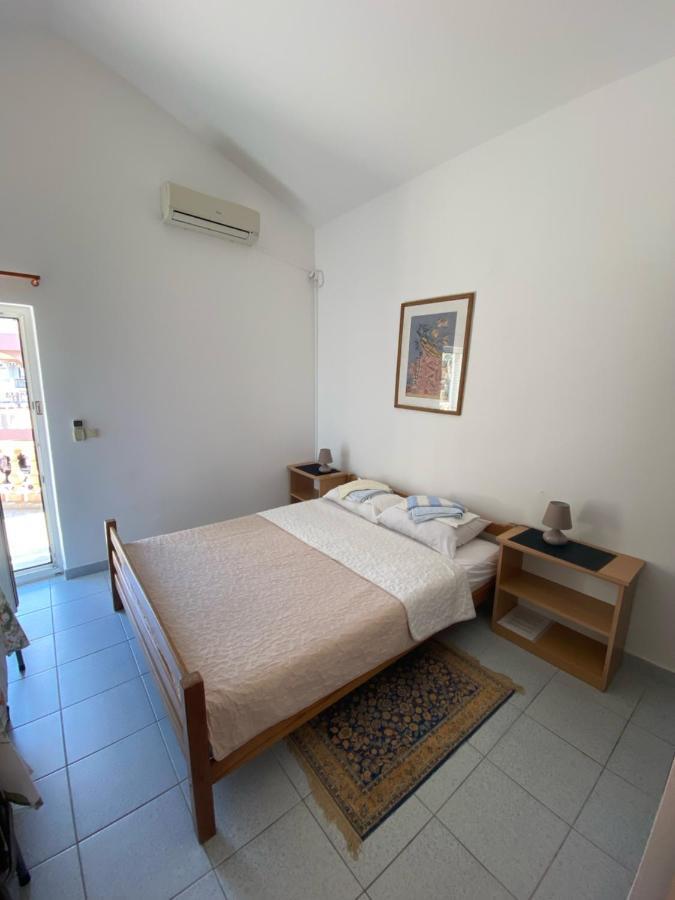 Apartments Kalluka Sveti Stefan Oda fotoğraf